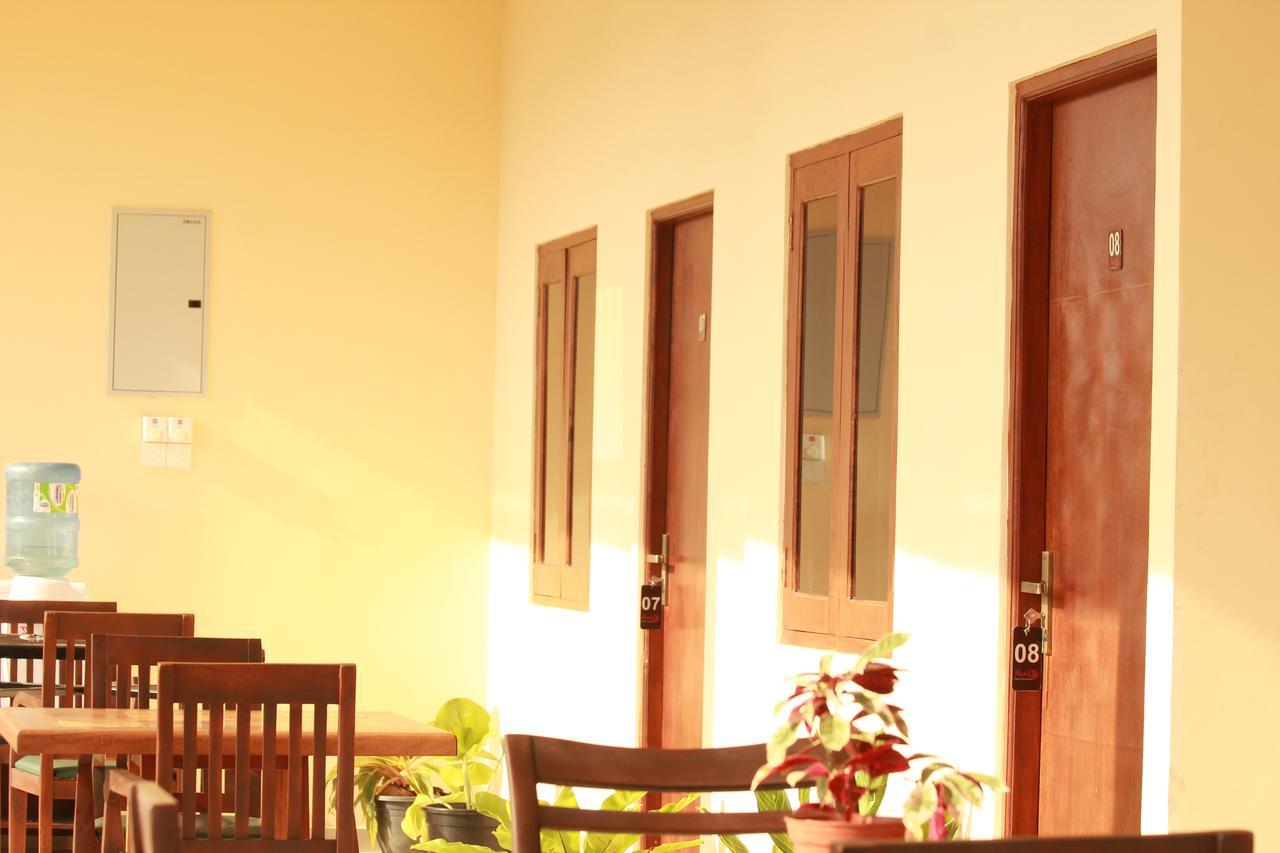 Pearl City Hotel Tissamaharama Ngoại thất bức ảnh